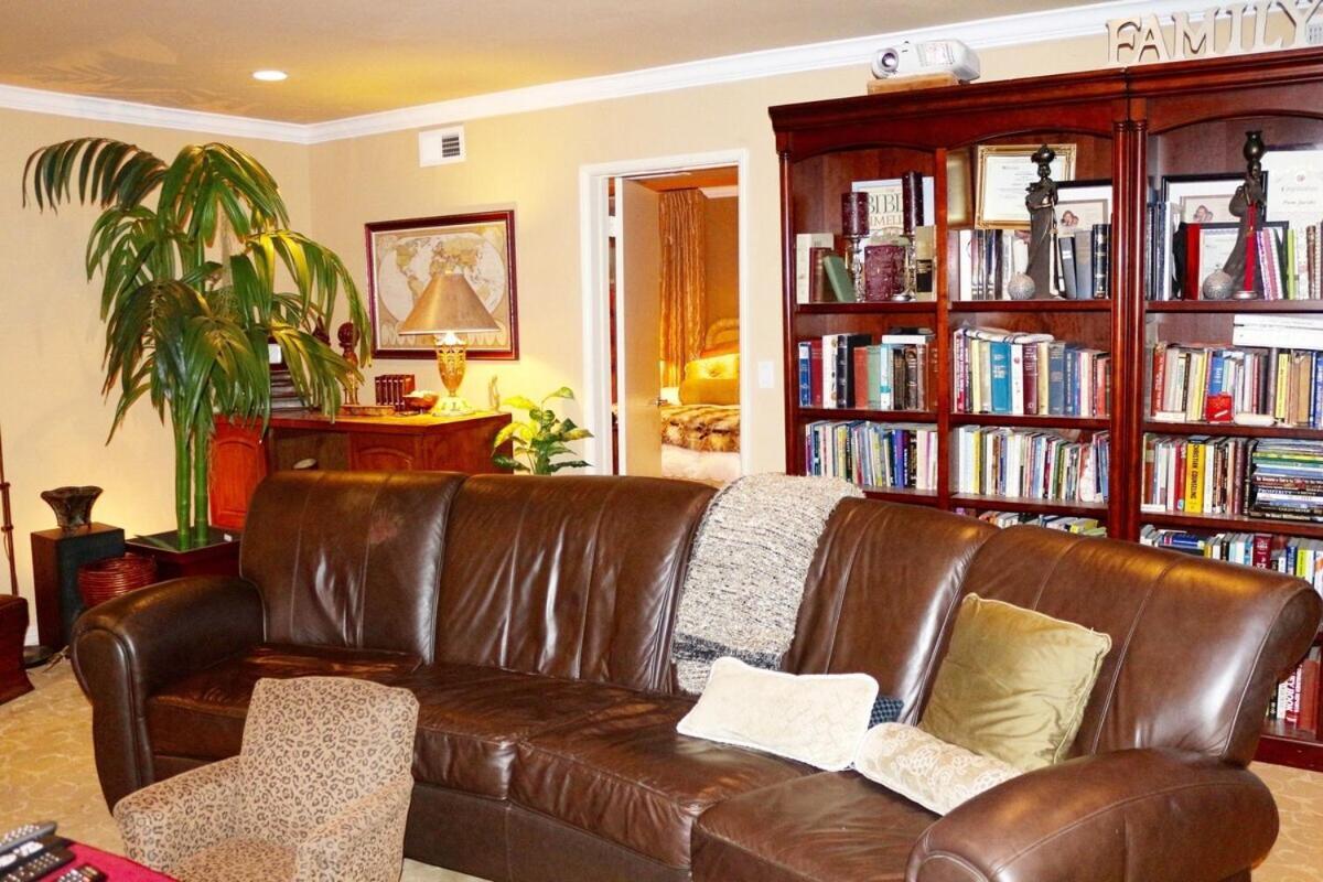 Shared Home Ингълуд Екстериор снимка